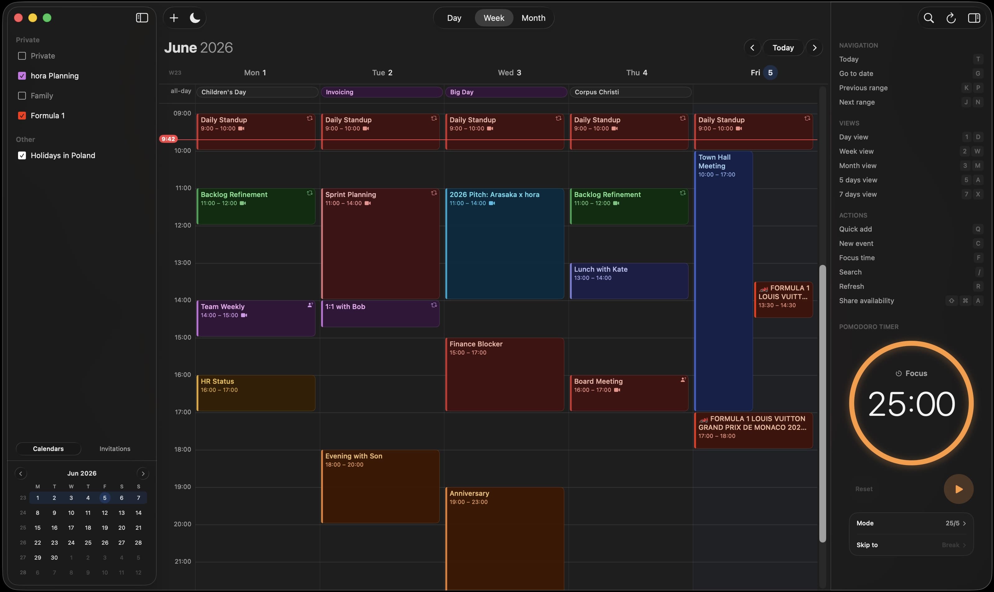 hora Calendar — Week, Month, and Day views